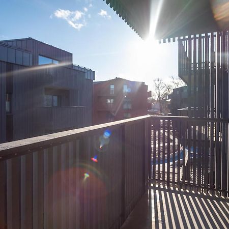 Dream Stay - Brand New Apartment With Balcony & Free Parking Tallinn Exteriör bild