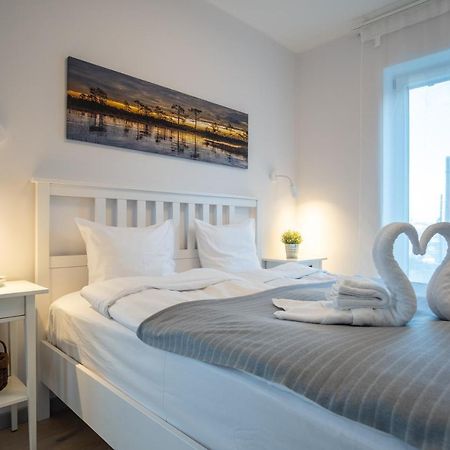 Dream Stay - Brand New Apartment With Balcony & Free Parking Tallinn Exteriör bild