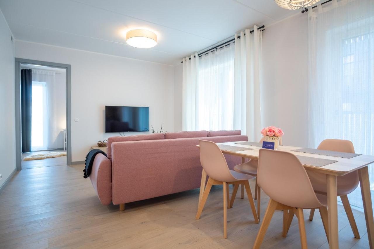 Dream Stay - Brand New Apartment With Balcony & Free Parking Tallinn Exteriör bild